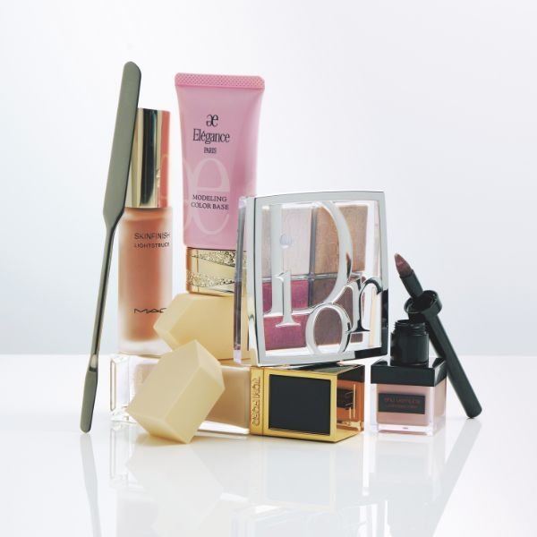 シュウウエムラ　アンリミテッド ケア ツヤ ドロップ　3個セット シュウ ウエムラ / アンリミテッド ケア ツヤ ドロップの公式