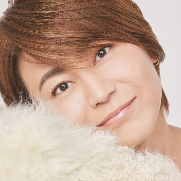 氷川きよし＋KIINA. 「肌がキレイだと自分を好きでいられるでしょう？」『美的』初登場で“ありのまま”の幸せ語る