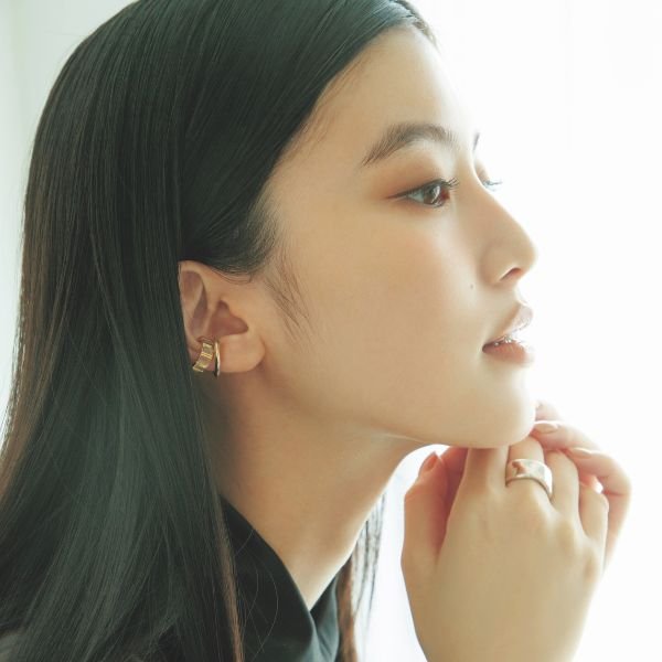 『美的』2025年下半期ベストコスメ【アイライナー編】圧倒的1位は美しい洗練アイになれるリキッドアイライナー！