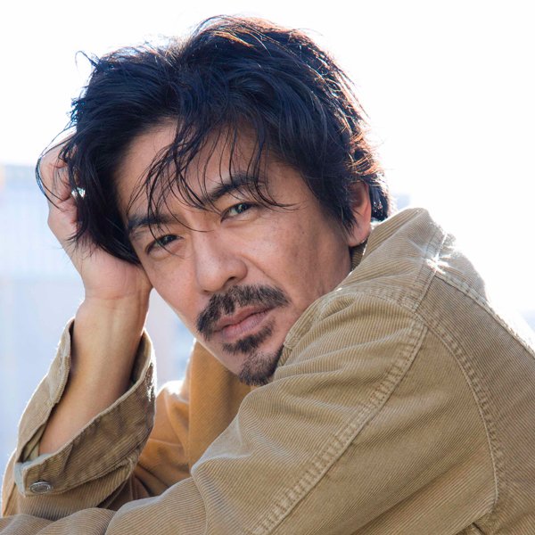 森田 剛さん「年齢に抗わず、年相応に見られたい」｜舞台『砂の女』スペシャルインタビュー