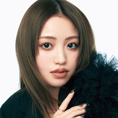 【香音×H&M笹本恭平】マンネリなベージュメイクもアクセントひとつでみんなの視線をくぎ付け♡