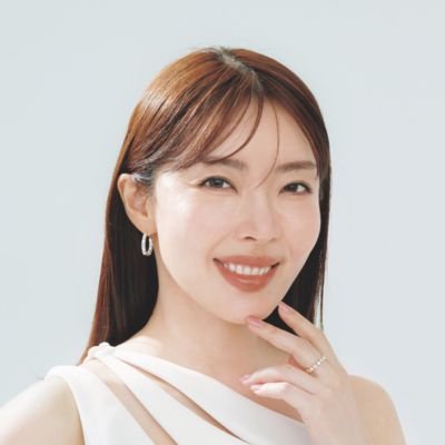 人気美容家・大野真理子さんが選んだ最新ベストコスメ全部見せます！【『美的』2026年間上半期プチプラベストコスメ】