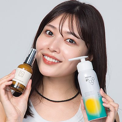 美的リーダーズ・内山 愛さんがベスコス受賞スキンケアを試してさらに美肌に♡
