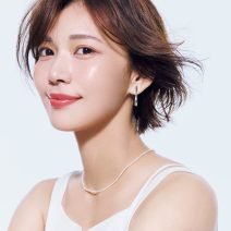 「頬骨が目立つ…」ヘア＆メイクKUBOKIさんが自然な血色感をプラスするメイクを伝授