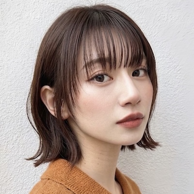 首元きれい！シースルーバングの大人っぽミニマムボブ｜最旬ヘアカタログ