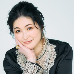 真木あかり