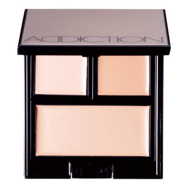 絶妙な3色展開！アディクションのコンパクトタイプコンシーラー